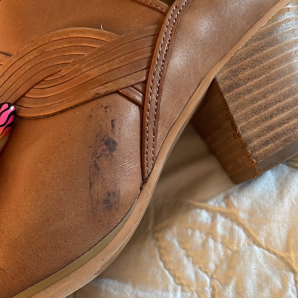 Brown booties - Picture 3 of 5